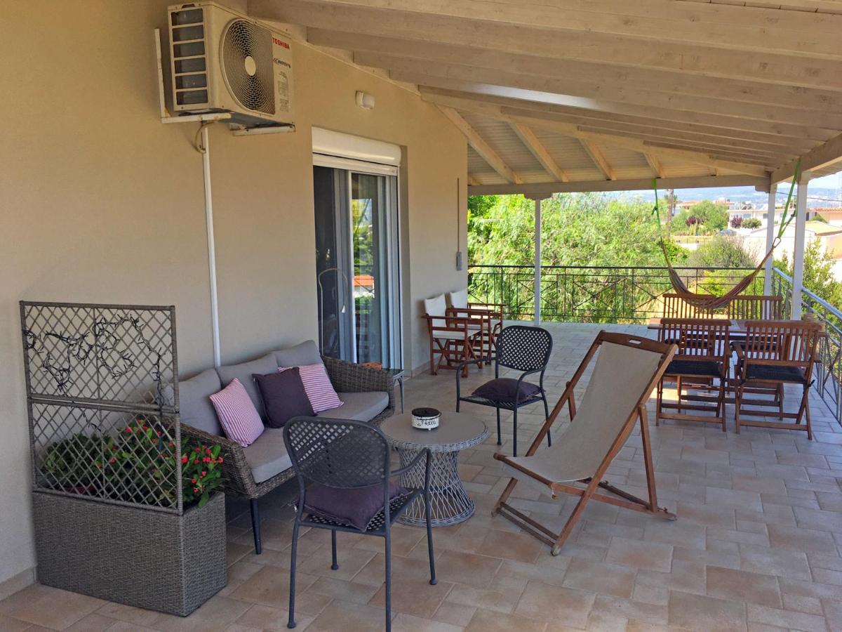 Corinthian Sun - Vacation Home Kültér fotó