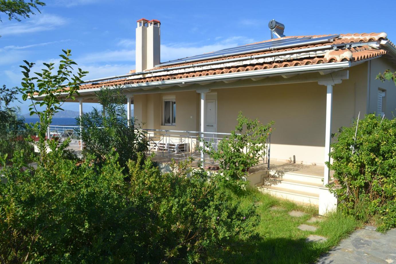 Corinthian Sun - Vacation Home Kültér fotó